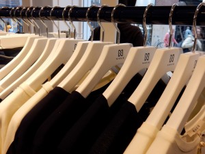 Hangers (Medium)