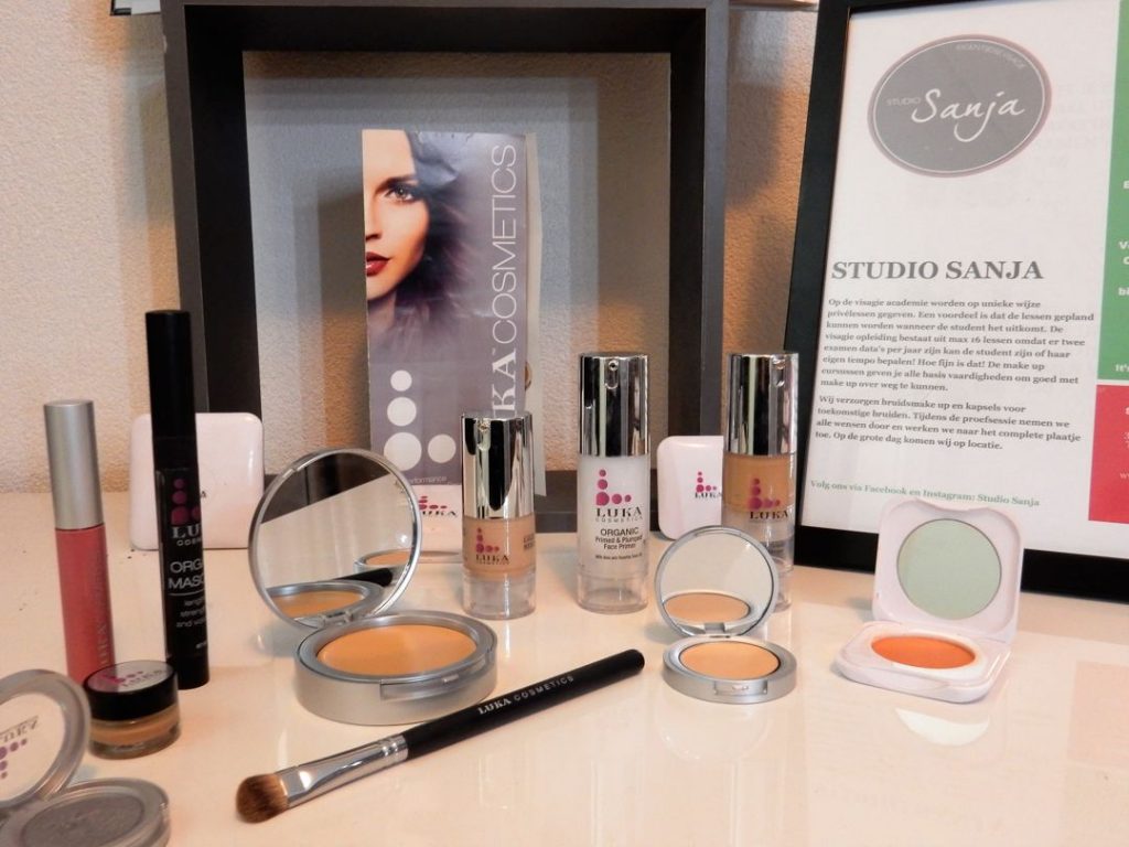 luka-cosmetics-1