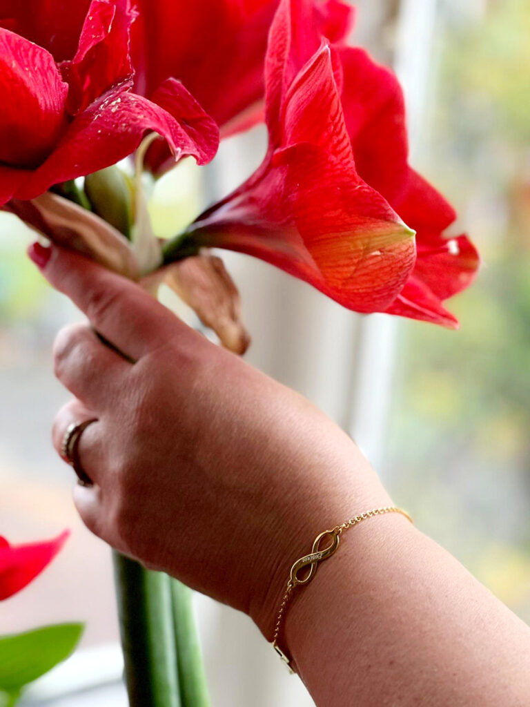 Sieraden van KAYA Om je Outfit Compleet te maken