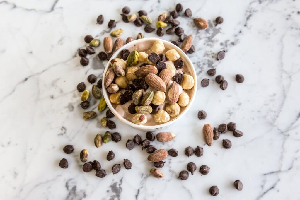 Voedingsmiddelen: Met deze tips eet je minder calorieën zonder trek te krijgen